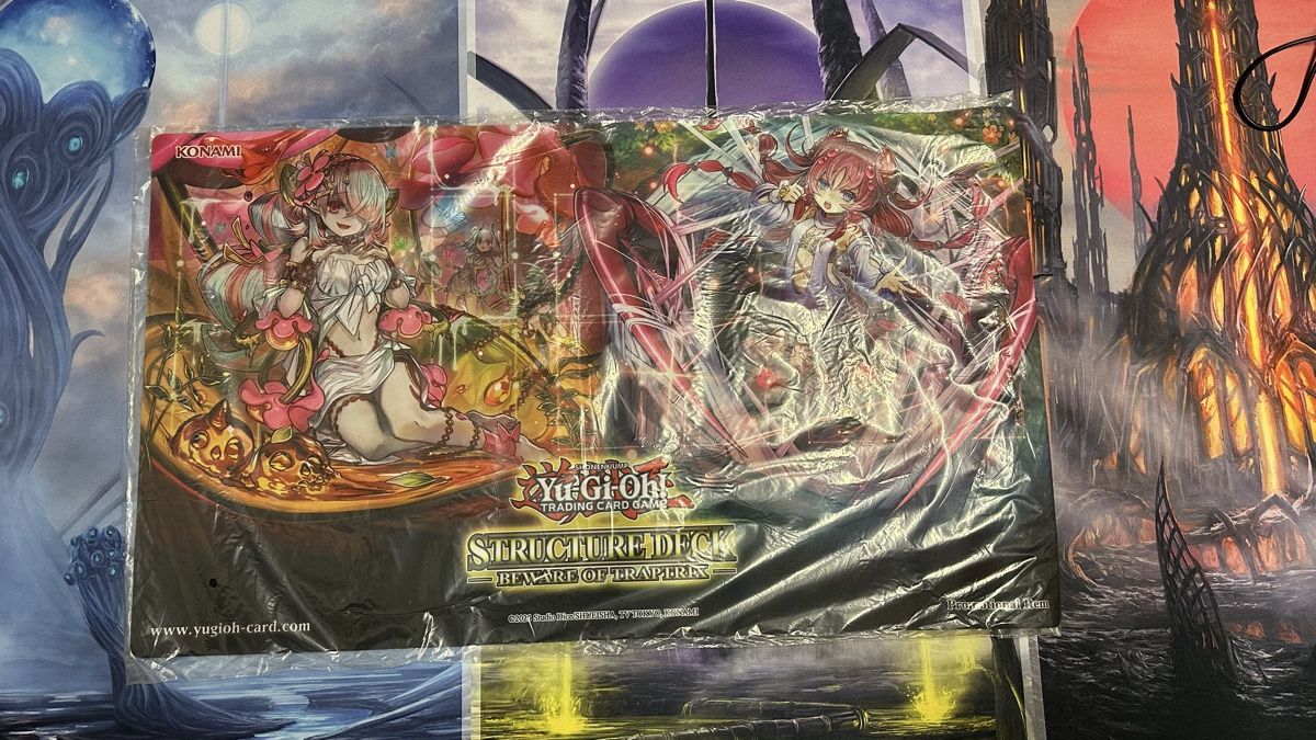 Tappeto da gioco: Yu-Gi-Oh! Playmat – Nuovo e nell'imballaggio originale da Erlinsbach SO venduto da Cardwerk