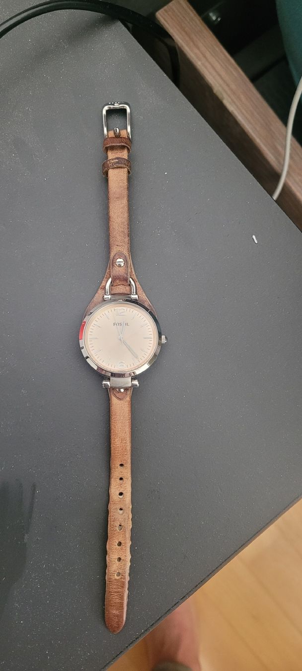Fossil Orologi: Fossil montre  femme – Usato da Echallens venduto da frimousse2008 1