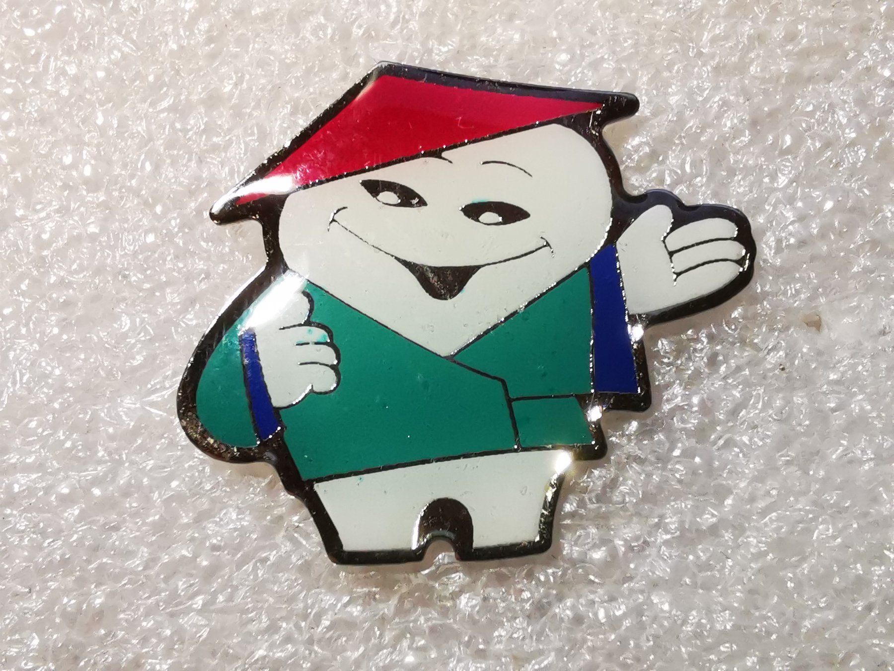 Placchette & Badge: Ansteckpin 23: Maga Bio – Usato da Oppligen venduto da Pin-Fall-Shop