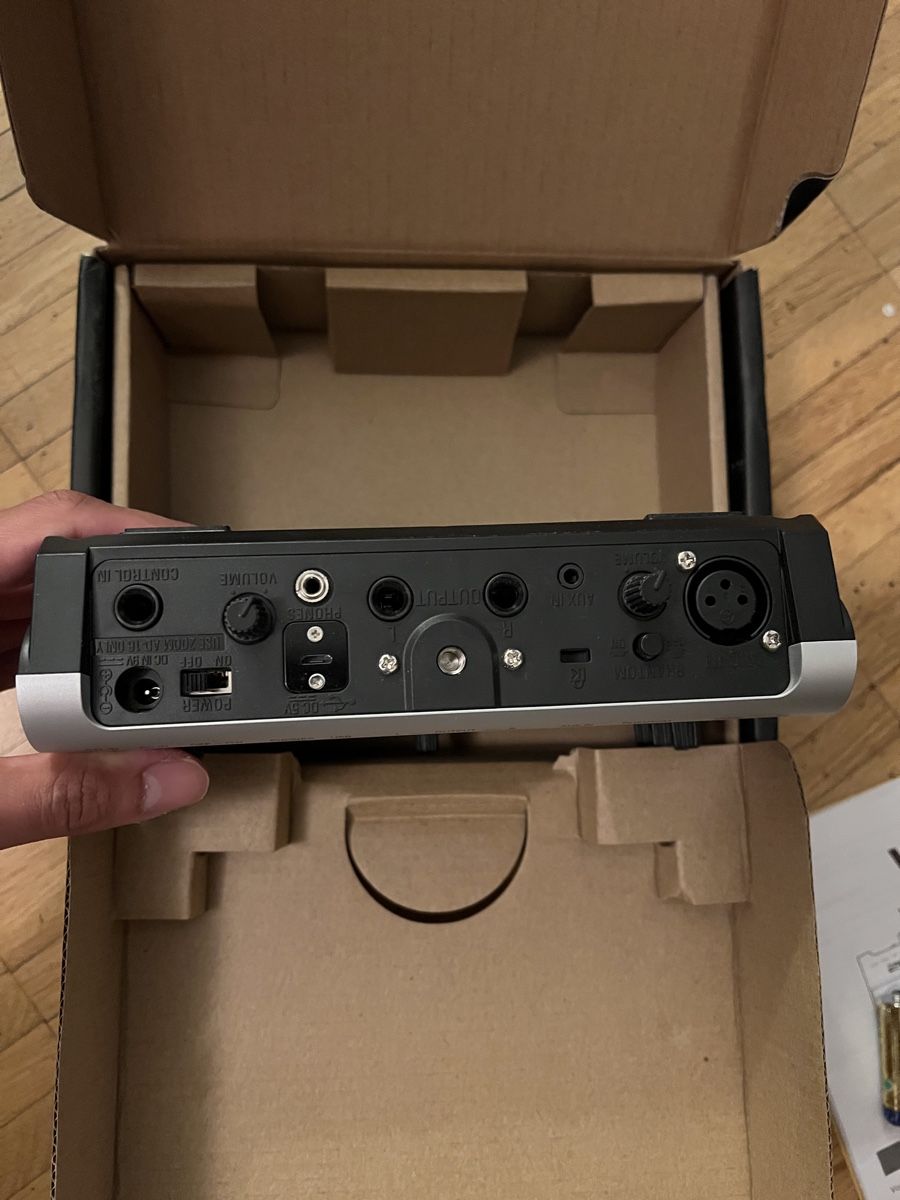 Zoom Musikinstrumente: Zoom V3 Vocal Processor – Neu (gemäss Beschreibung) aus Biel/Bienne von hello653 3