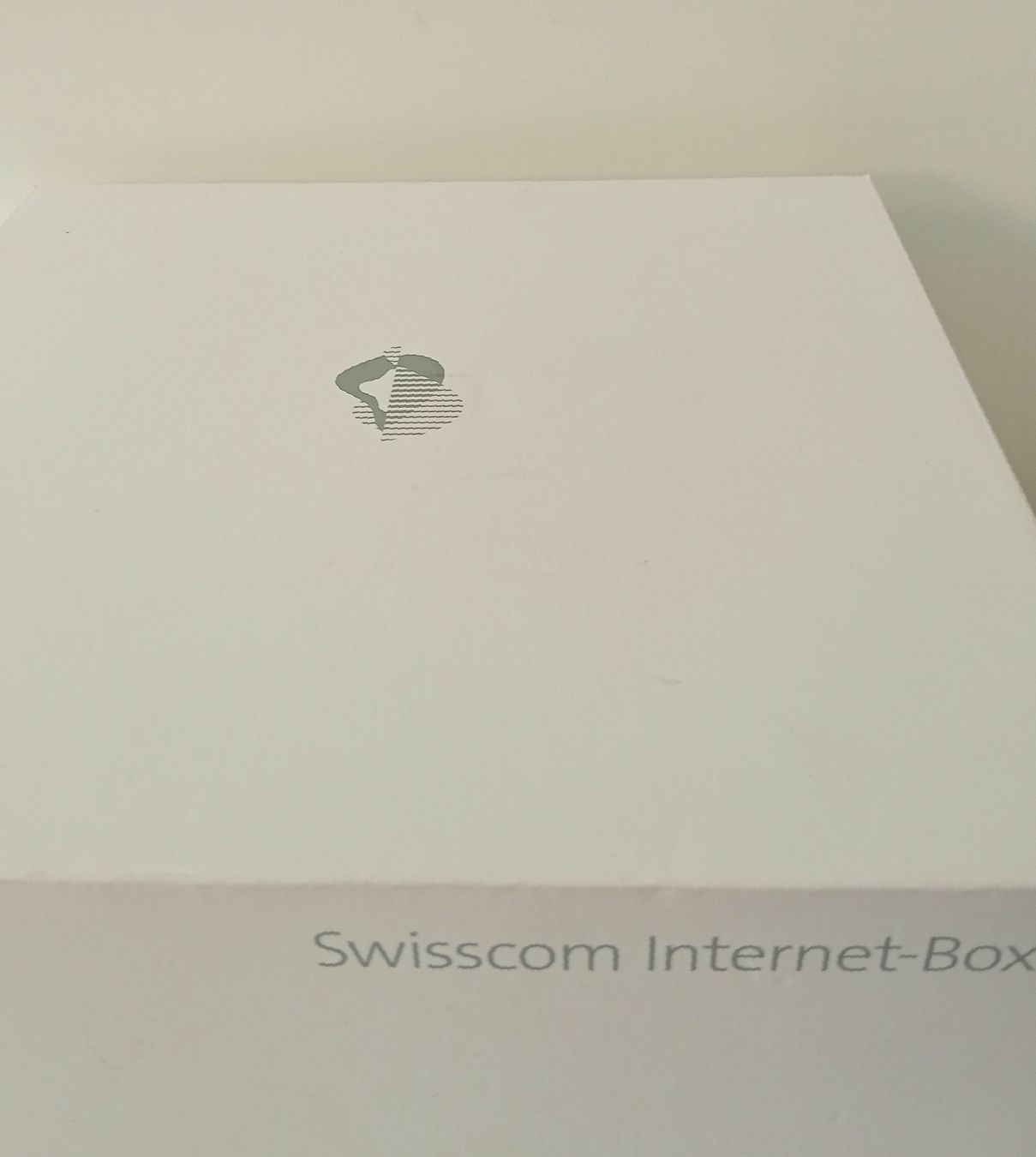 Swisscom Modem & Router: Swisscom Router Centro Grande (2016) – Usato da Allschwil venduto da Evgeniia78 1