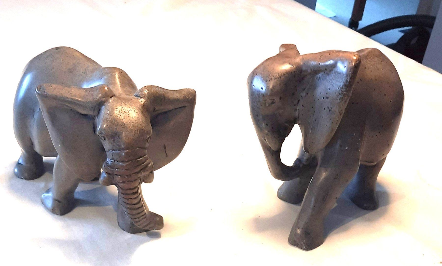 Altro in Decorazioni & Accessori: Buchstützen,  Elefant – Usato da Kilchberg ZH venduto da Ernzi47