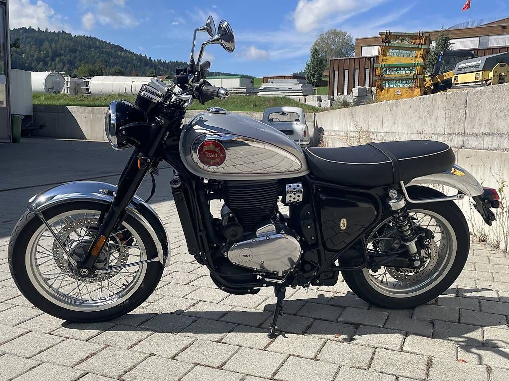 Strada: BSA Goldstar 650 – Usato da Unterägeri venduto da BSA_A65 2