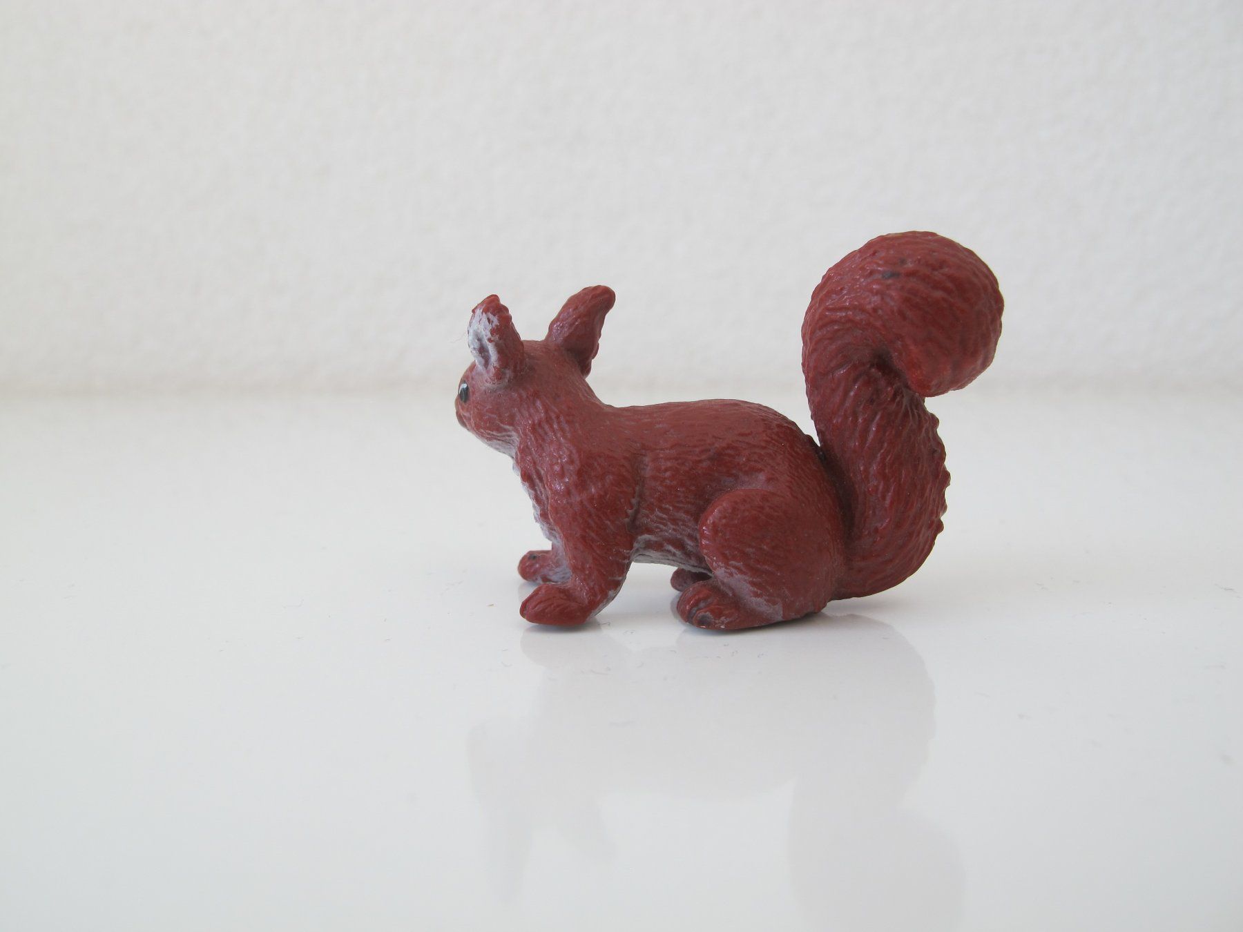 Schleich Figurines: Schleich 14211 Eichhörnchen, alt – D'occasion à Vilters par hedi00 2