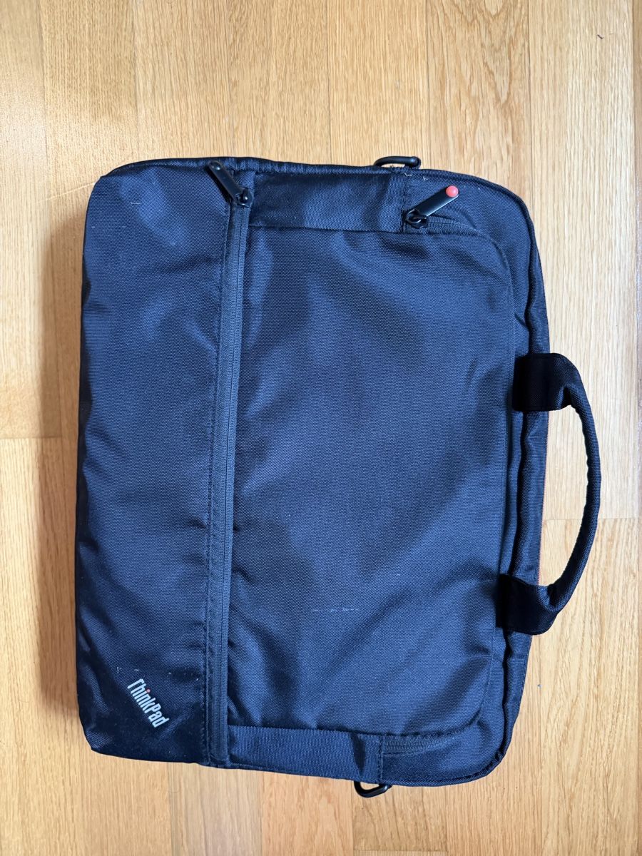 Lenovo Borse: Thinkpad laptop bag – Nuovo (secondo la descrizione) da Bern venduto da thi_857v
