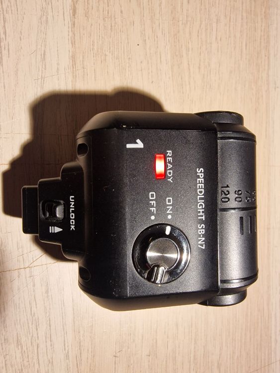 Nikon Speedlight SB-N7 pour Nikon1 V1/V2/V3 (D'occasion) à Giez pour ...