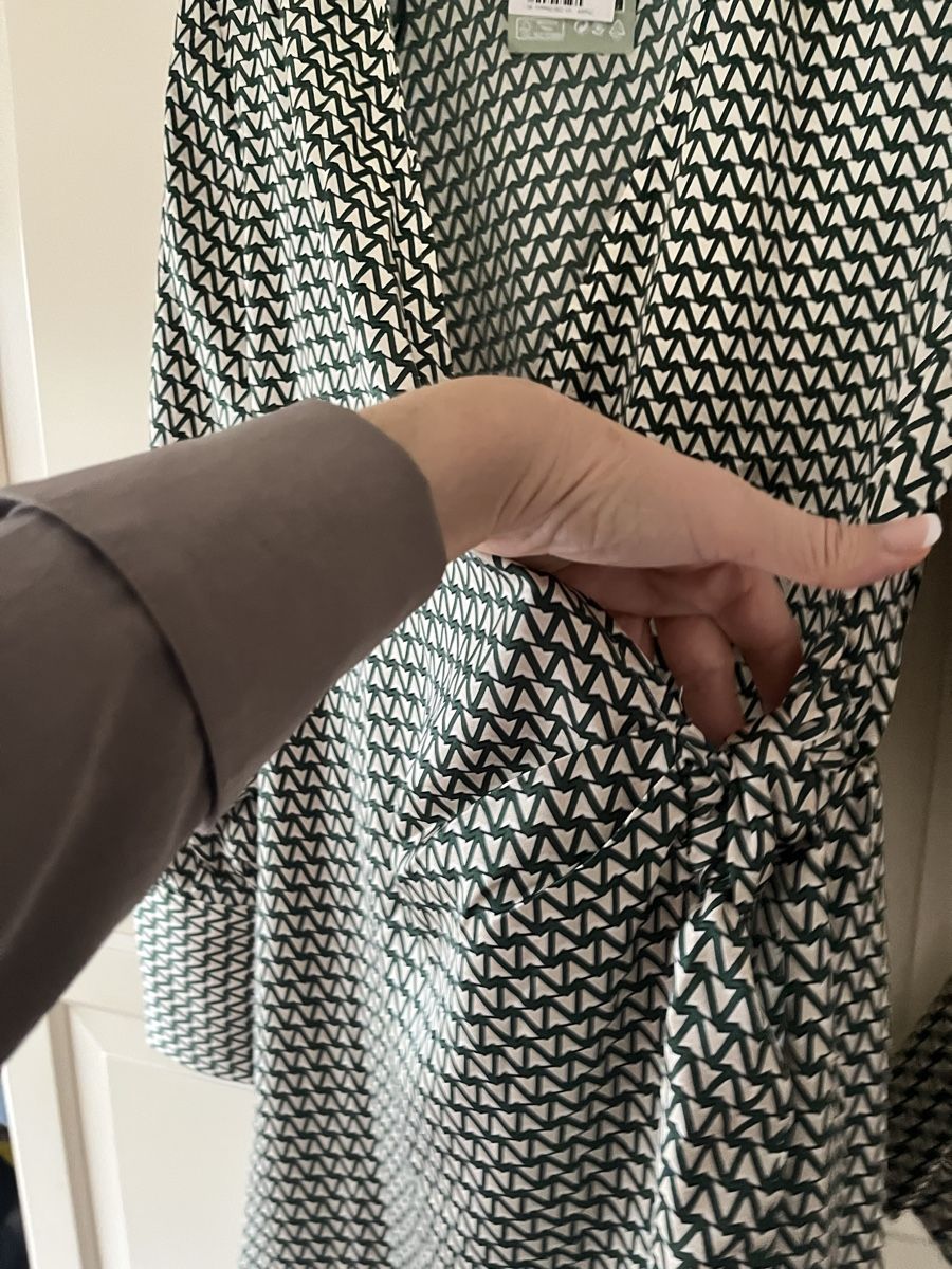 H&M Blusen: Bluse H&M Gr.M  NEU – Neu (gemäss Beschreibung) aus Basel von Kalila677 3