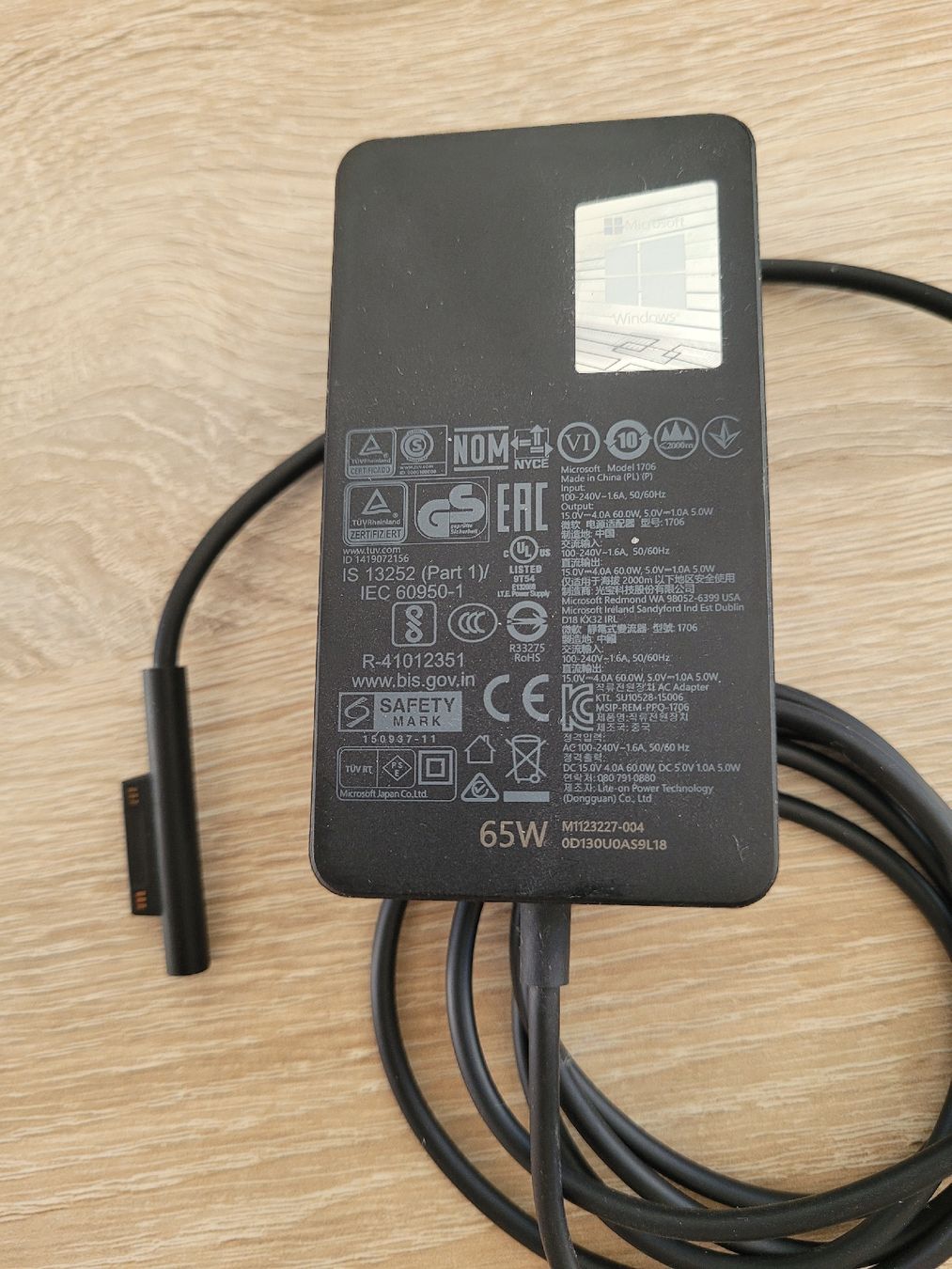 Microsoft Caricabatterie: Surface Original Netzteil – Usato da Berikon venduto da Muspi