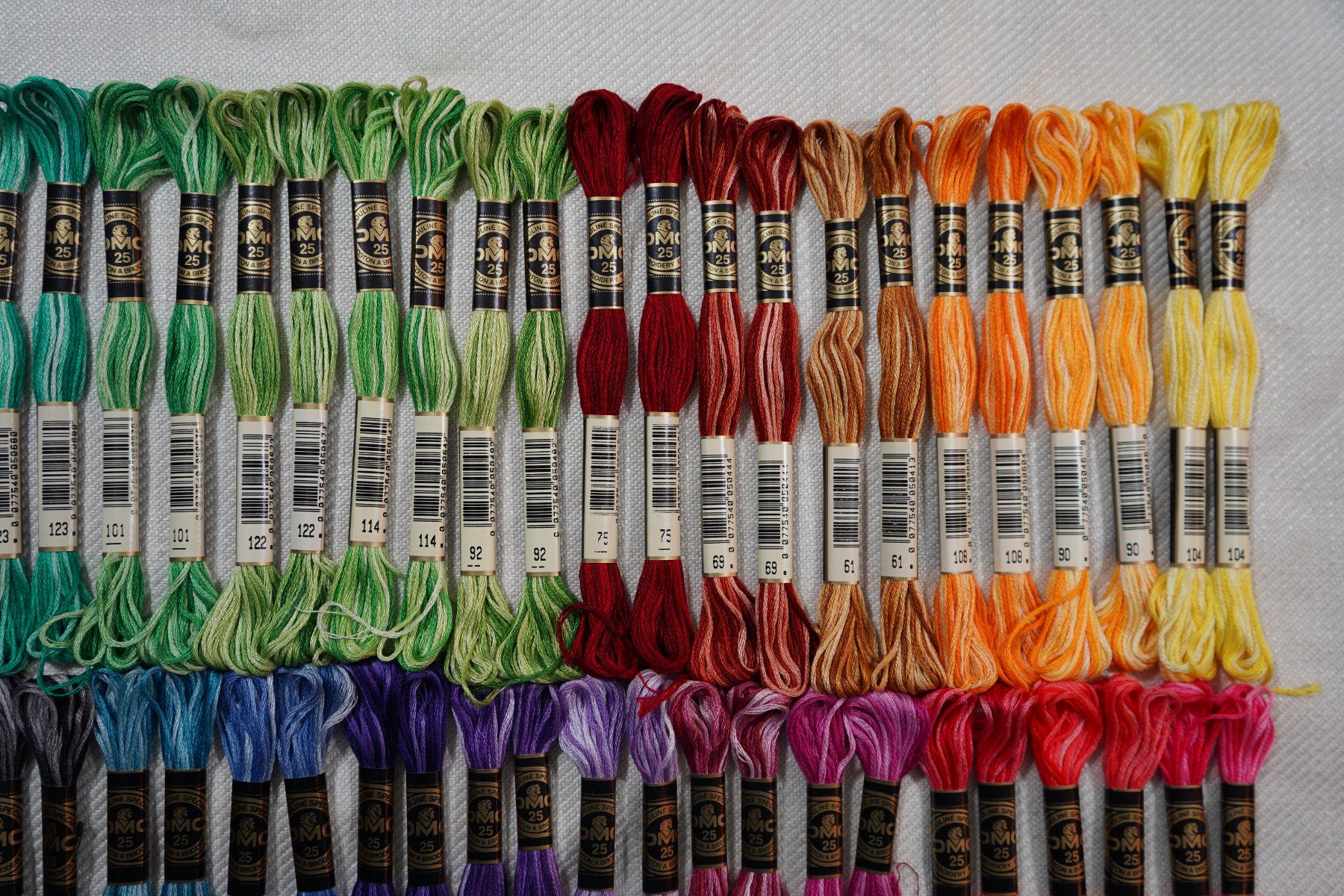 Cordicelle & Fili: 44 DMC Mouliné Spécial Multicolor Art 117 - LOSB4 – Nuovo e nell'imballaggio originale da Mels venduto da DACRI 3