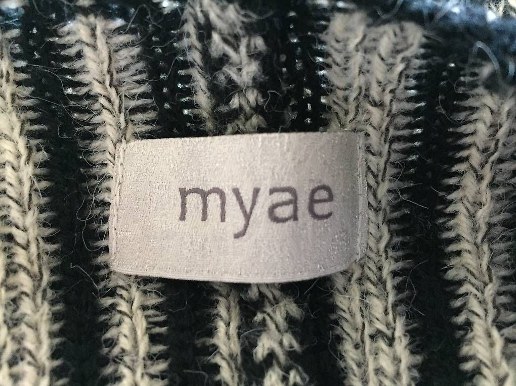 Jacken: Poncho,  Ethno Myae, Gr. M – Gebraucht aus Lyss von stubenwagen 3