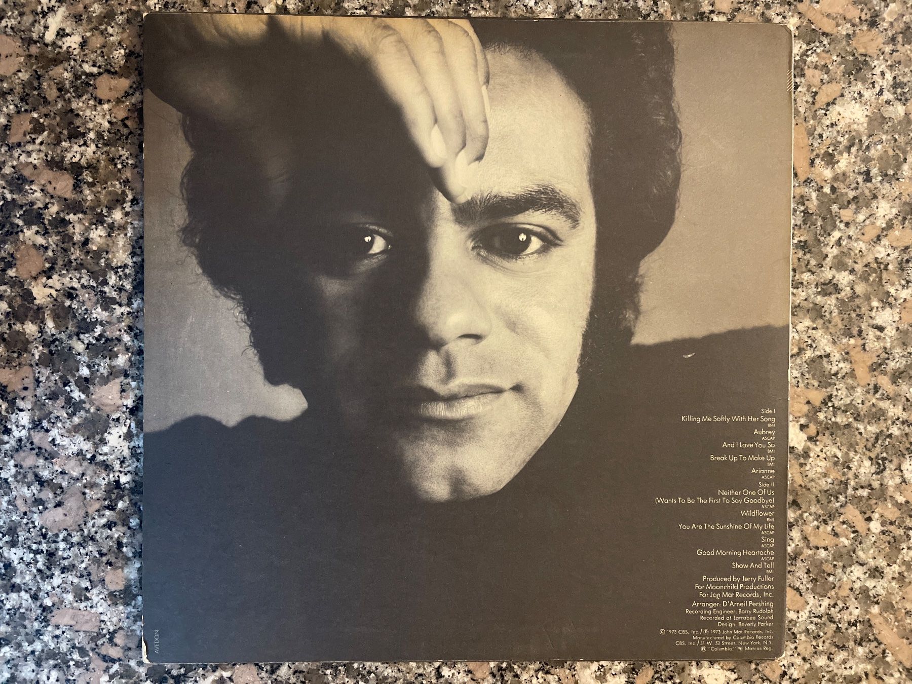 Dischi in vinile: A107/Johnny Mathis "Killing Me Softly" – Usato da Frutigen venduto da Philippe_jsp 1
