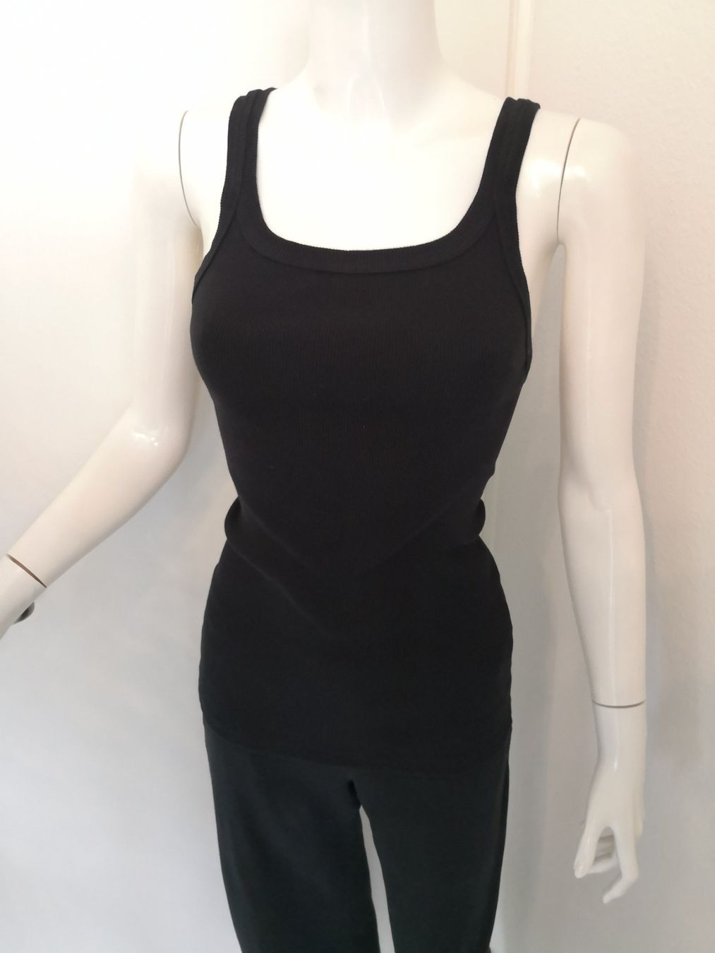 Intimissimi Negligees & Pigiami: 🤩MANGO & H&M PYJAMA SCHWARZ GERILLT – Usato da Olten venduto da Naja-Twins-Twins 2