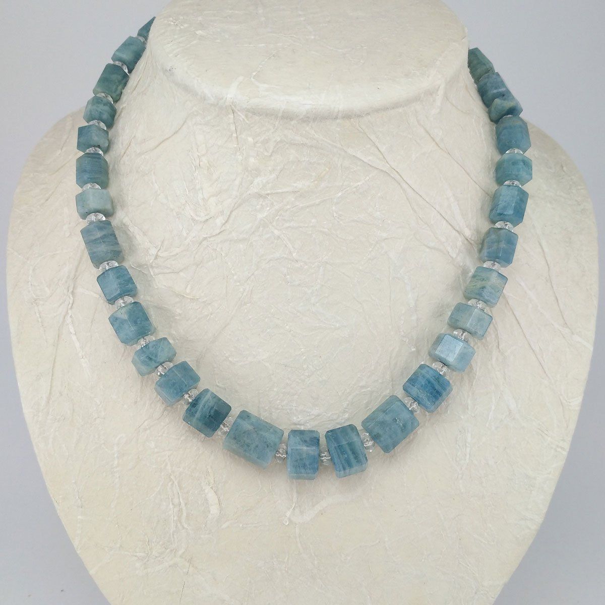 Catenine: Aquamarin Halskette – Nuovo e nell'imballaggio originale da Meilen venduto da Byrd-bijoux