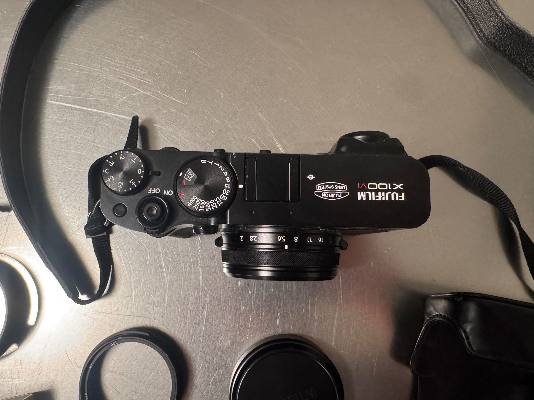 Fujifilm Fotocamera: Fujifilm x100vi with accessories – Usato da Breganzona venduto da chl_kf5j 1