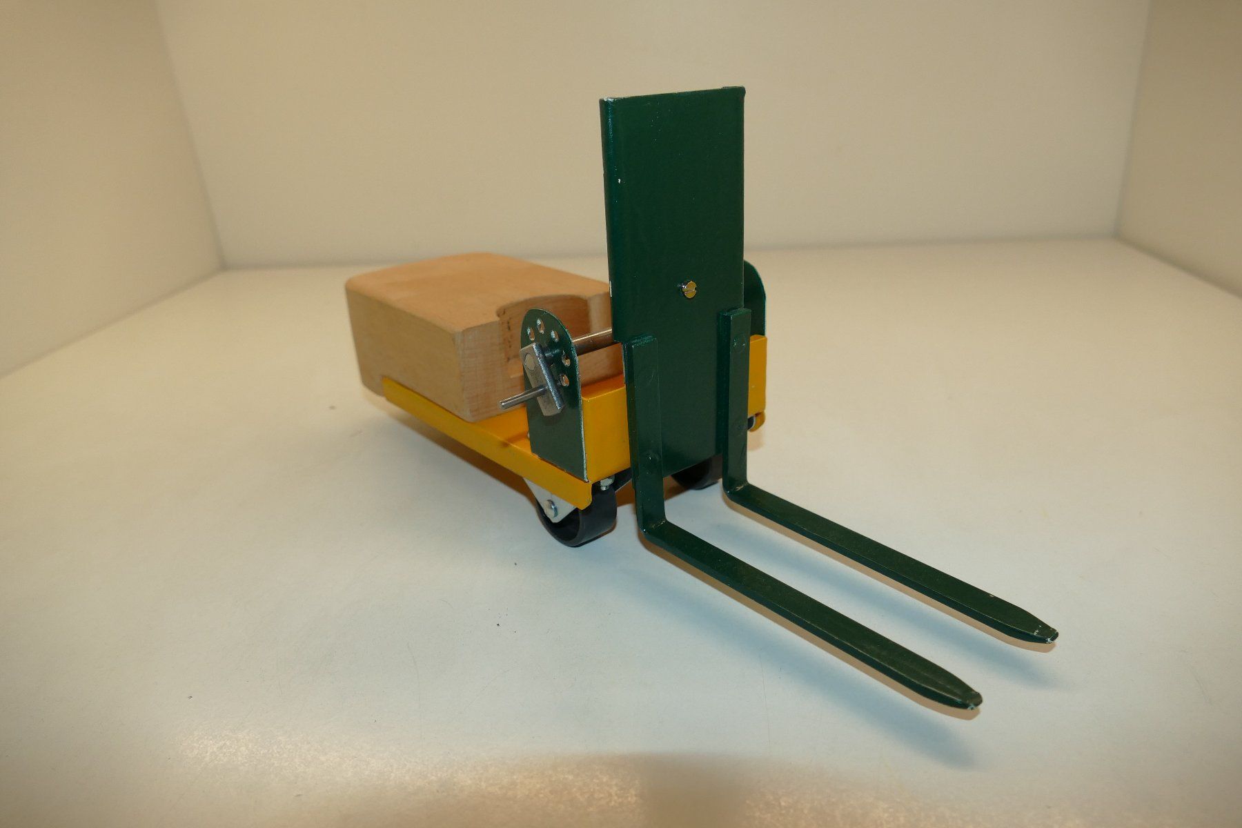 Gabelstapler & Hubwagen: Gabelstapler Marke Eigenbau – Gebraucht aus Niederhasli von rail-duerst 1