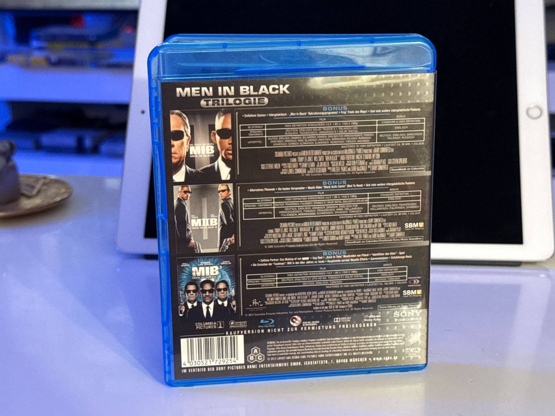 Tutti i DVDs: MIB Trilogie 1-3 Box Blu Ray – Usato da Allschwil venduto da meeresperle 1