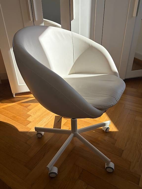 Sedie: Chaise bureau – Usato da Neuchâtel venduto da gwe_w9df