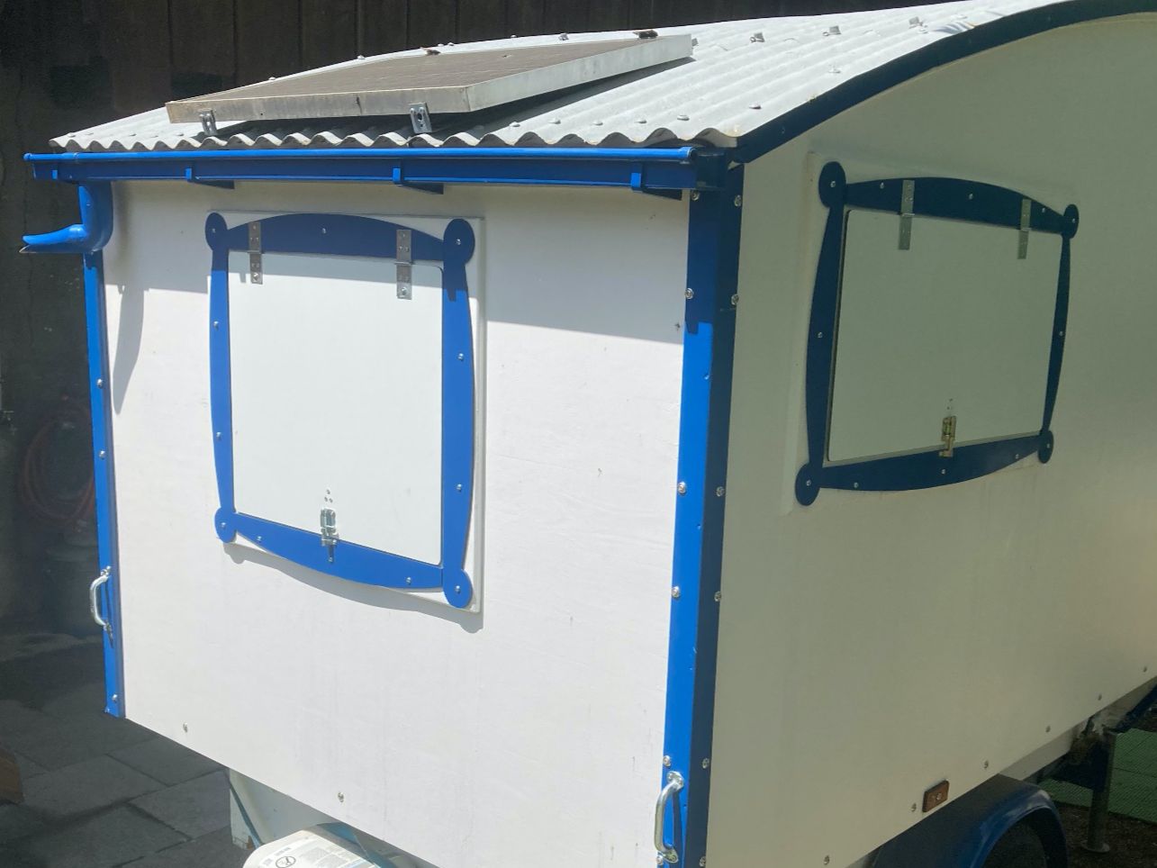 Rimorchi: kleiner Wohnwagen – Usato da Volketswil venduto da Circus65 4