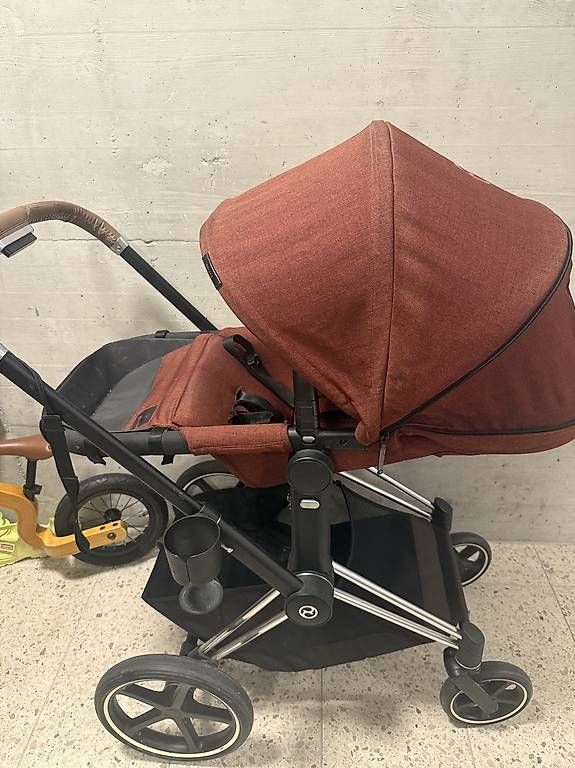 Kinderwagen: Cybex - Priam True red – Gebraucht aus Cham von Jelena992