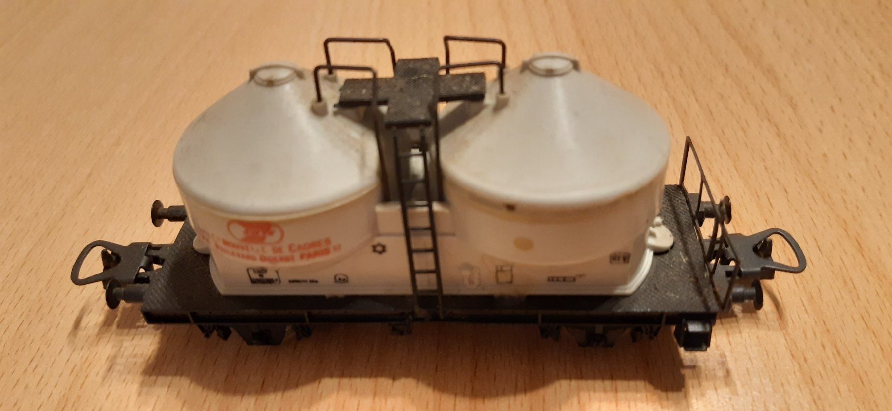 Lima Modellini di ferrovie: Lima Silo-Wagen H0 – Usato da Uzwil venduto da Fw101