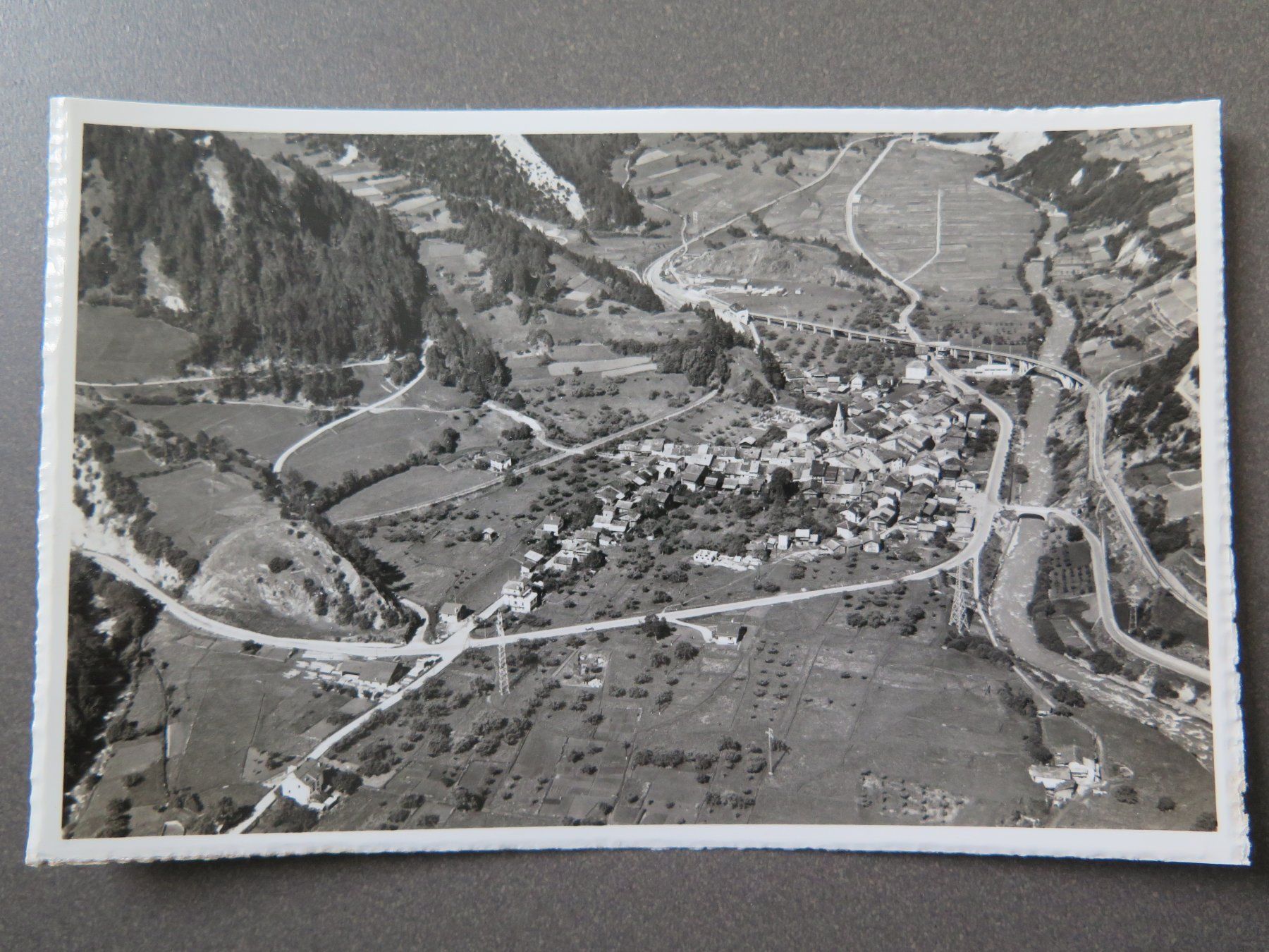 Cartoline postali: SEMBRANCHER - FLUGAUFNAHME – Usato da Wittenbach venduto da lipasal