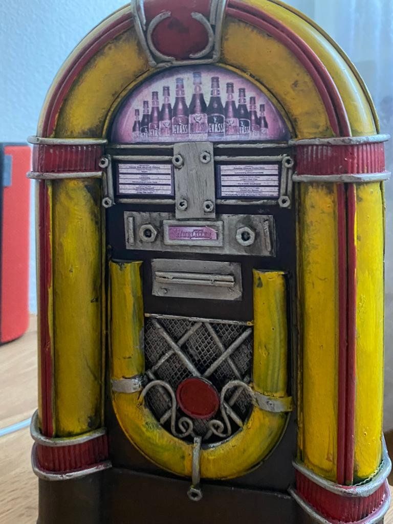 Salvadanai: Juke Box Kasseli – Usato da Menznau venduto da jrba
