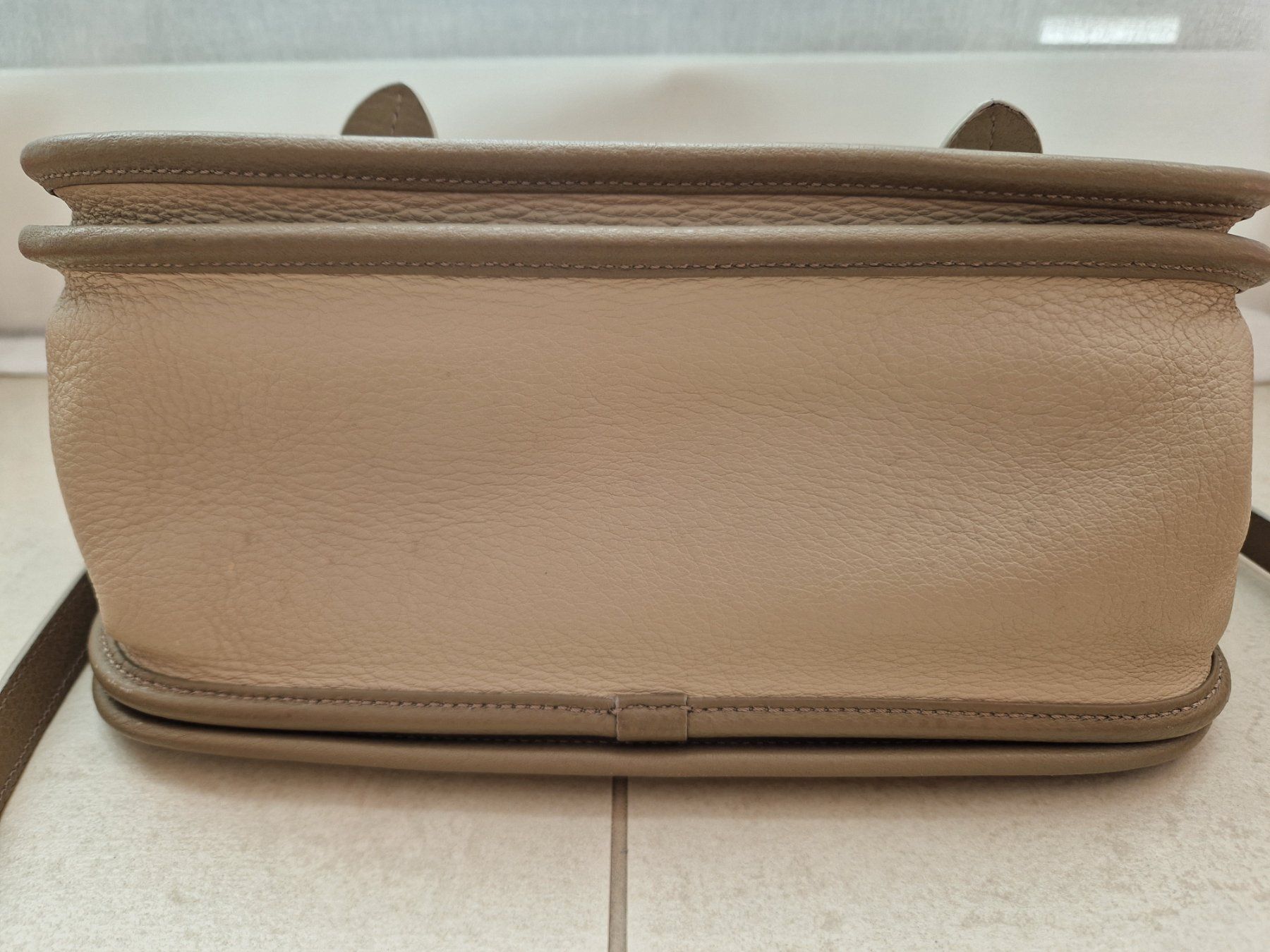Loewe Taschen für Damen: VINTAGE Loewe Cartero 28 Shoulder Bag – Gebraucht aus Hergiswil NW von luc_b5pz 8