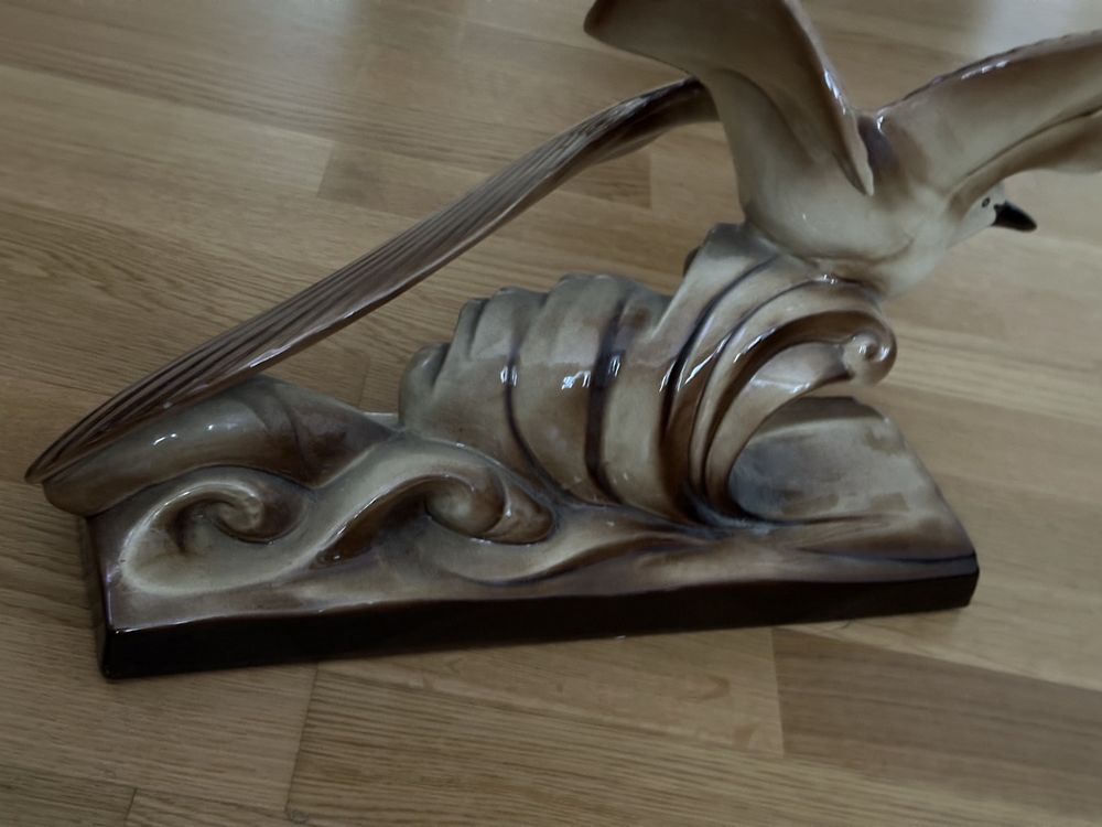 Möwen-Skulptur Aus Holz – Dekofigur Für Garten, Wohnzimmer & Strand-Deko Im Rustikalen Design