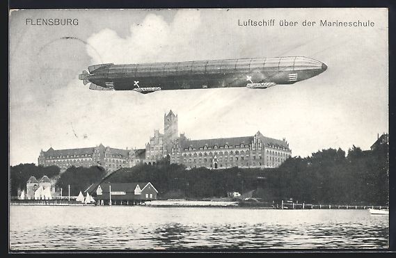 Cartes postales: Flensburg, Zeppelin-Luftschiff über der – D'occasion à Berlin par bartko-reher