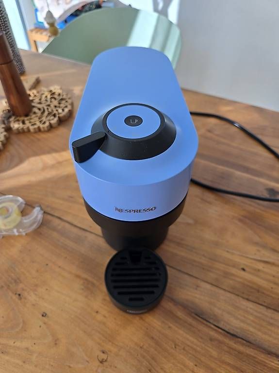 Macchine per caffè & Macchine per espresso: Machine à café nespresso vertuo pop – Usato da St-Légier-Chiésaz venduto da zazafolies 1