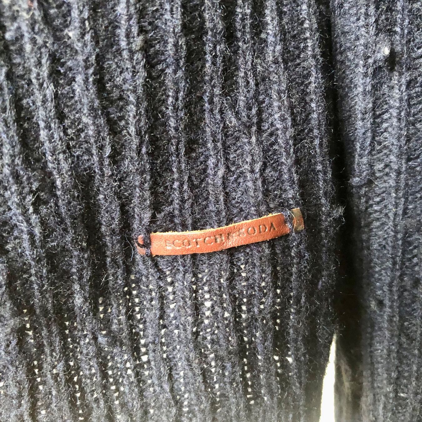 Pullover & Sweatshirts: Scotch & Soda Pullover mit T-Shirt, Grösse L – Gebraucht aus Brienz BE von Kokolea84 1