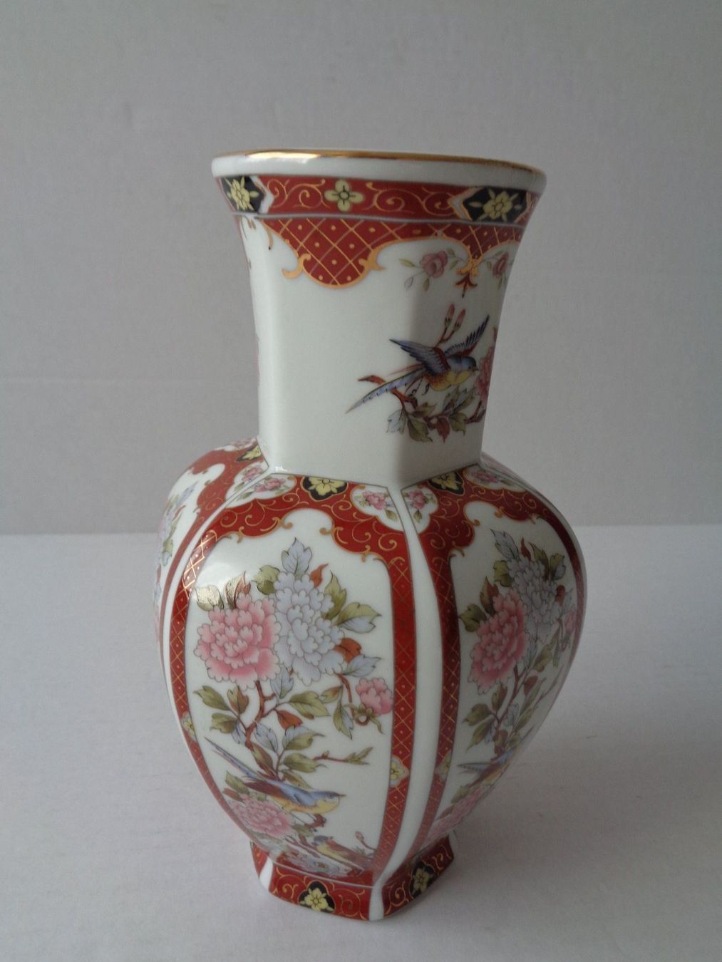 Vasen & Gefässe: Asiatische sechseckige Vase – Gebraucht aus Chur von omonia 4