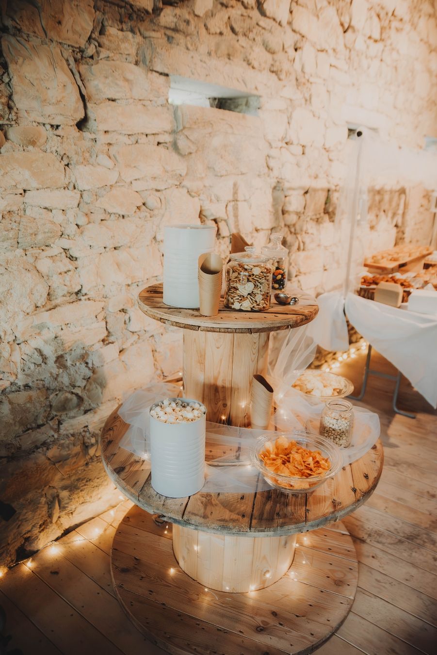 Tables: Holz Kabeltrommel Tisch  – D'occasion à Schaffhausen par jasi00jk 2