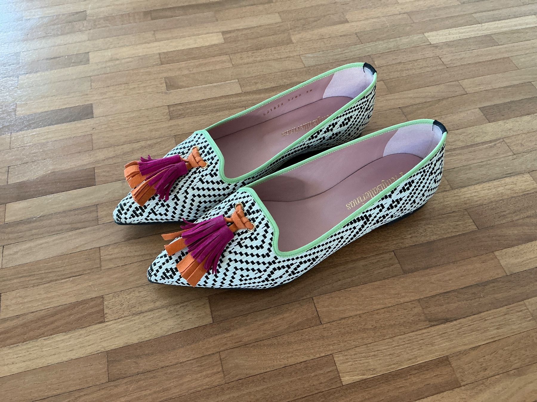 Damenschuhe: Schöne Pretty Ballerinas mit Fransen Gr. 38 – Gebraucht aus Thalwil von mel_r9fp