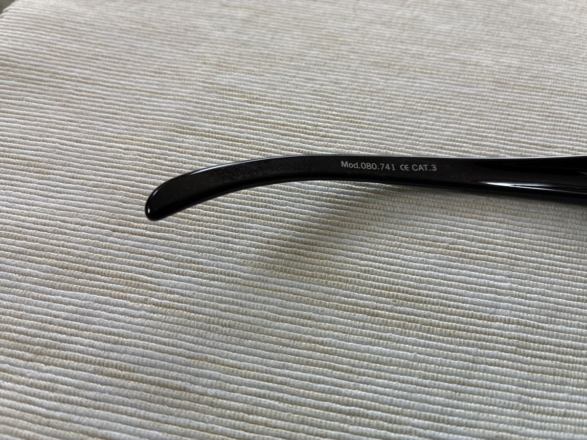 Brillen & Gläser: Kindersonnenbrille inkl. Etui – Gebraucht aus Mühlau von hofstattuhu 2