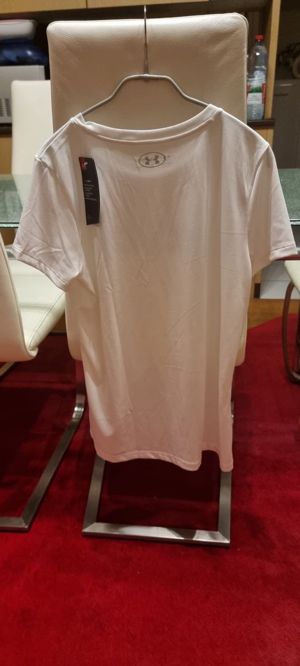 T-shirt: Under Armou Gr. M – Nuovo e nell'imballaggio originale da Luzern venduto da Reni025 3