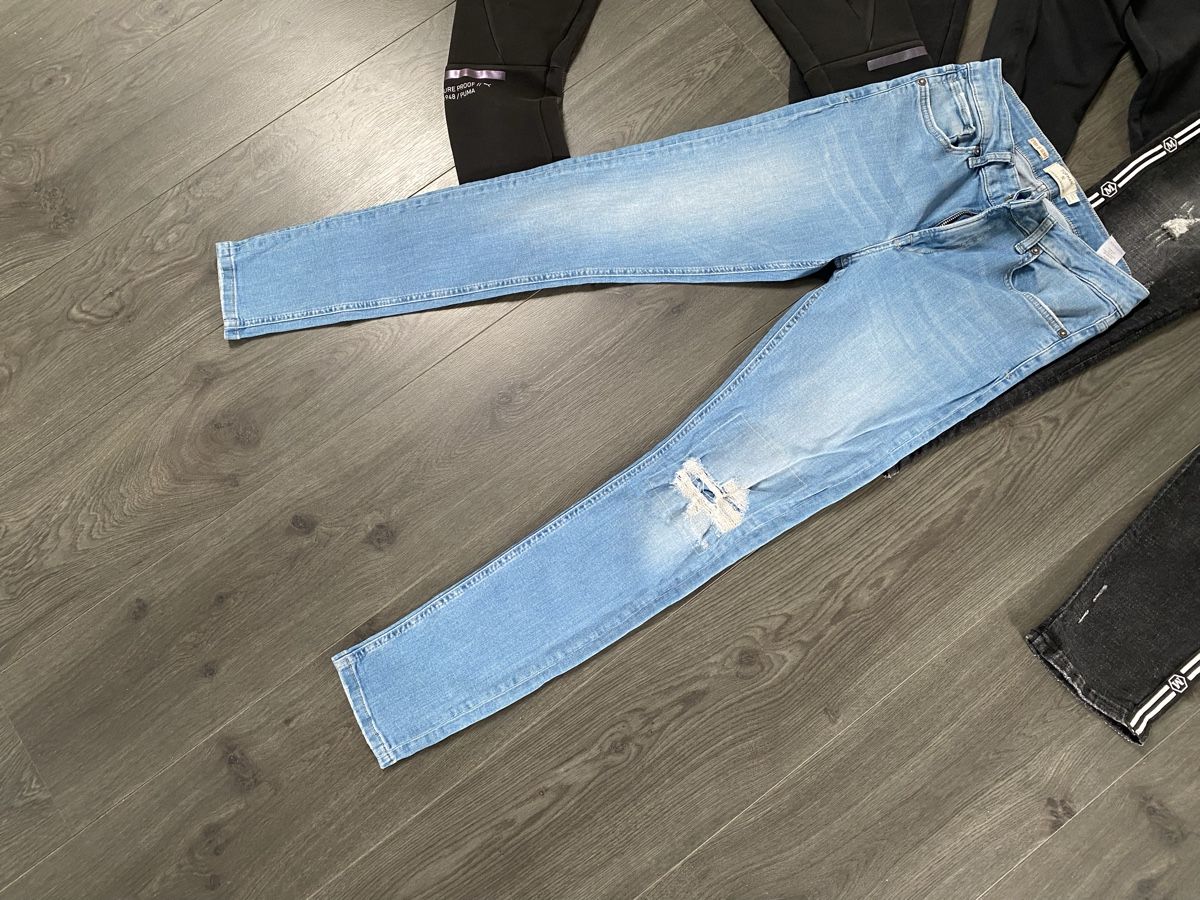 Lotti di vestiti: Kleiderpaket mit 5 Hosen Grösse S – Usato da Hägglingen venduto da Karin0802 4