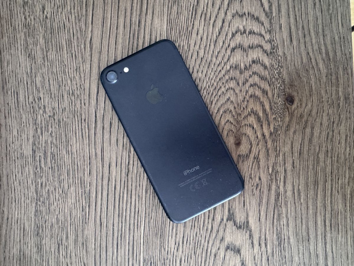 Apple Handys / Smartphones: Apple iPhone 7  – Defekt aus Weinfelden von tan_bv9j 1