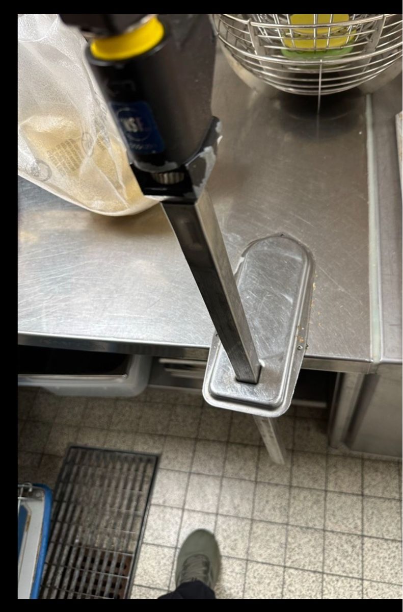 Elettrodomestici da cucina: Gastro Büchsenöffner – Usato da Riehen venduto da Hobbykochbs 1