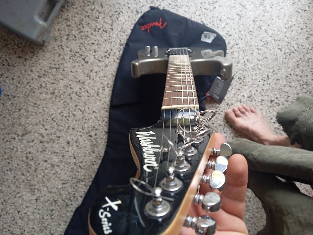 Washburn Strumenti musicali: Washburn  X series E Gitarre – Usato da Basel venduto da Petergunn 3
