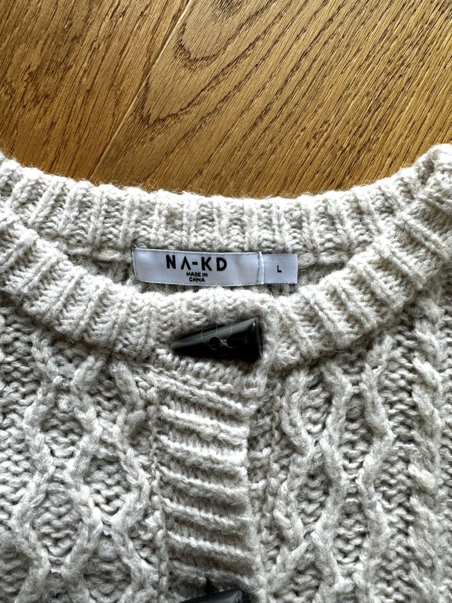 Na-kd Giacche: Strickjacke mit Zopfmuster Grösse L – Usato da Dielsdorf venduto da mw_906 1