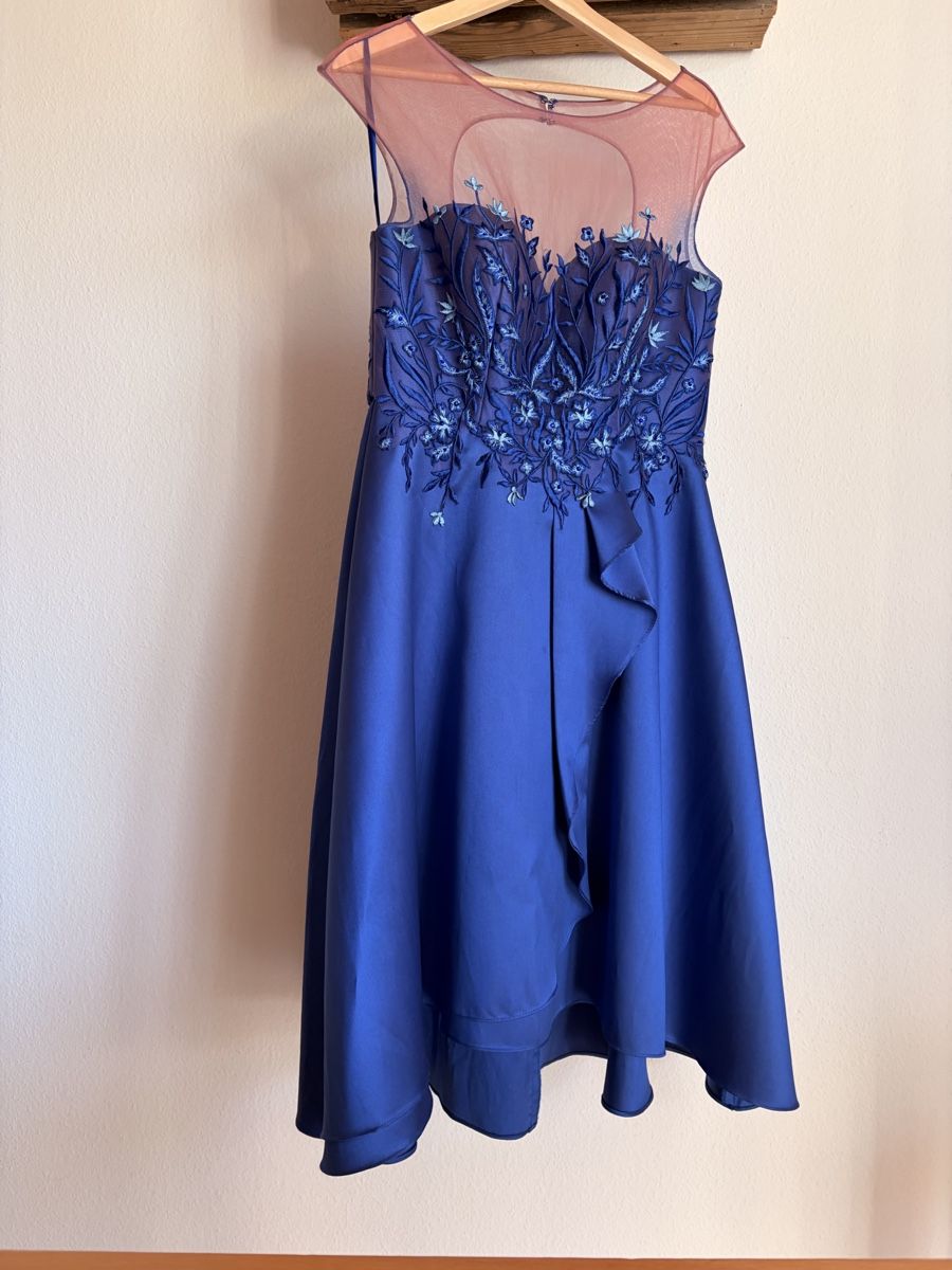 Vestiti: Blaues festliches Kleid – Usato da Aarau venduto da Dotti3