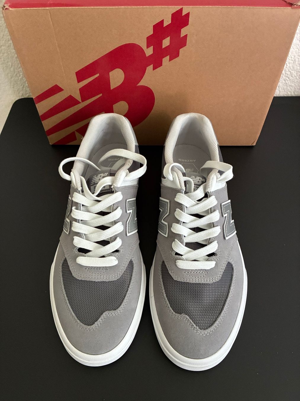 New Balance Scarpe da uomo: New Balance Numeric 574 grey, EU 44, US 10 – Nuovo e nell'imballaggio originale da Zürich venduto da MR_78