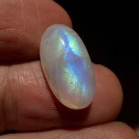8.23 ct - Natural Moonstone - 17 x 8 mm - Sri Lanka