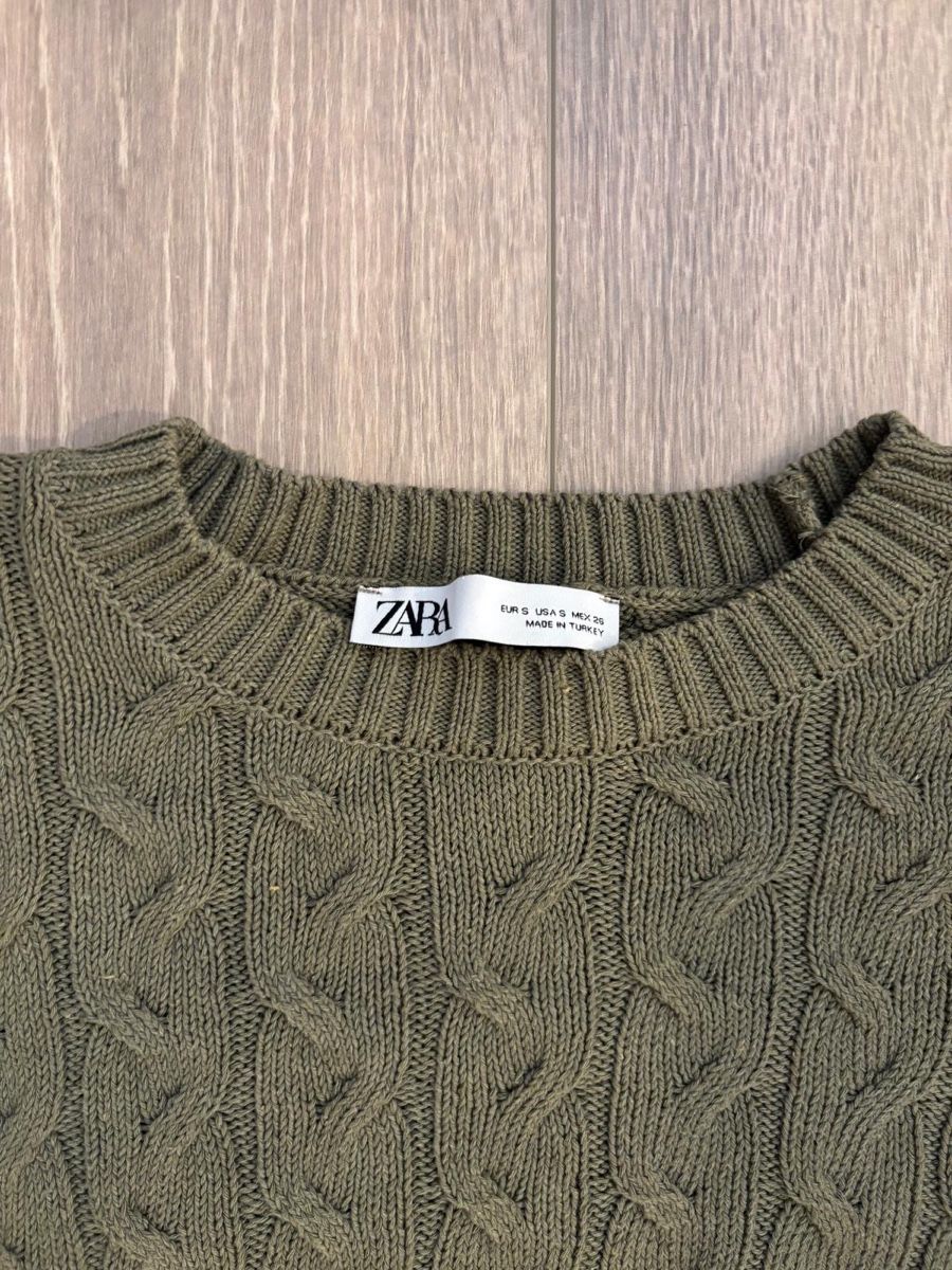 Pullover & Sweatshirts: ZARA Strickpullover Olivgrün Zopfmuster Oversize Herbst Look – Gebraucht aus Birsfelden von mah_6yvz 1