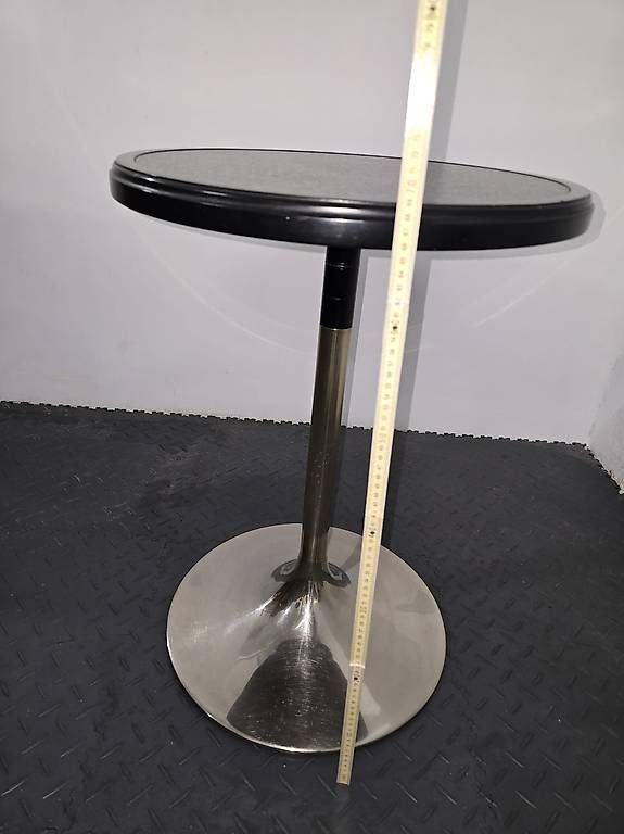 Tische: Tables design lounge inox  2 dimensions – Gebraucht aus Salgesch von can_s9gm 2