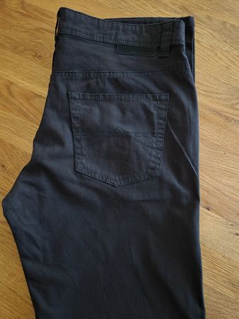 #02 - Jeans Herren schwarz W33 L32  - Charles Vögele MIKE