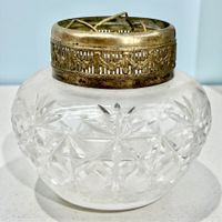 Ancien vase pique fleurs en cristal et laiton doré 1890/1910