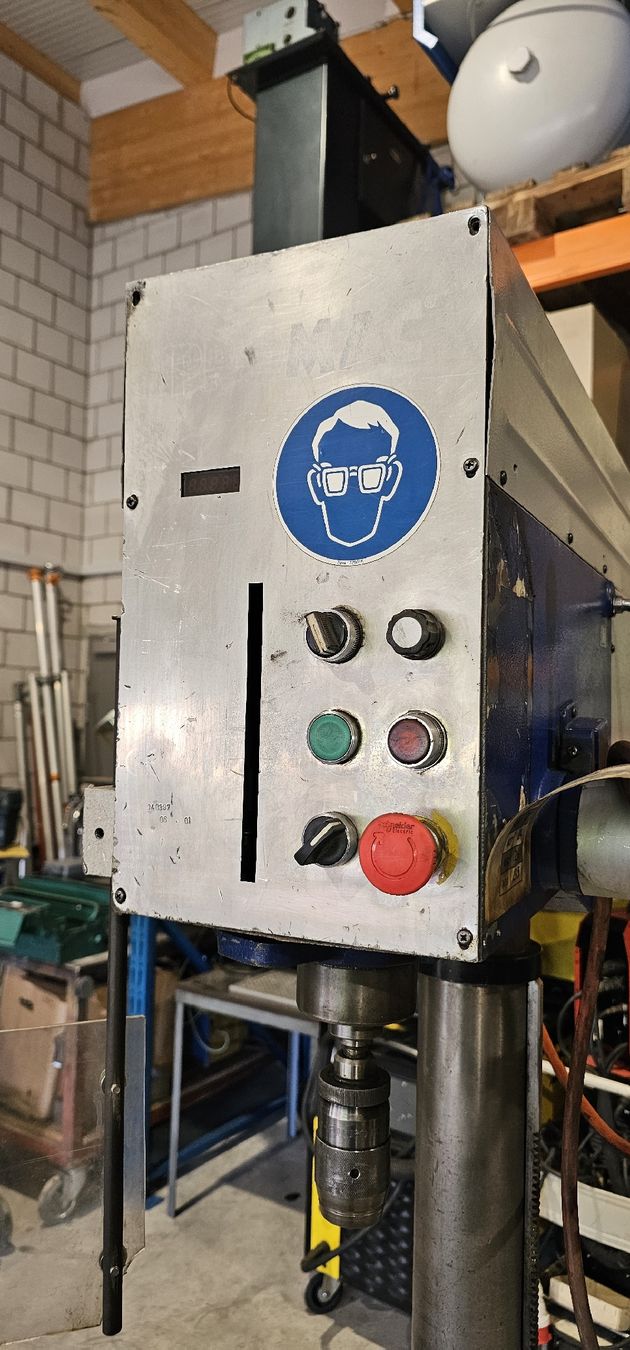 Promac Trapani: Bohrmaschine Promac BX-833V – Usato da Emmenbrücke venduto da inf_l8yf 4