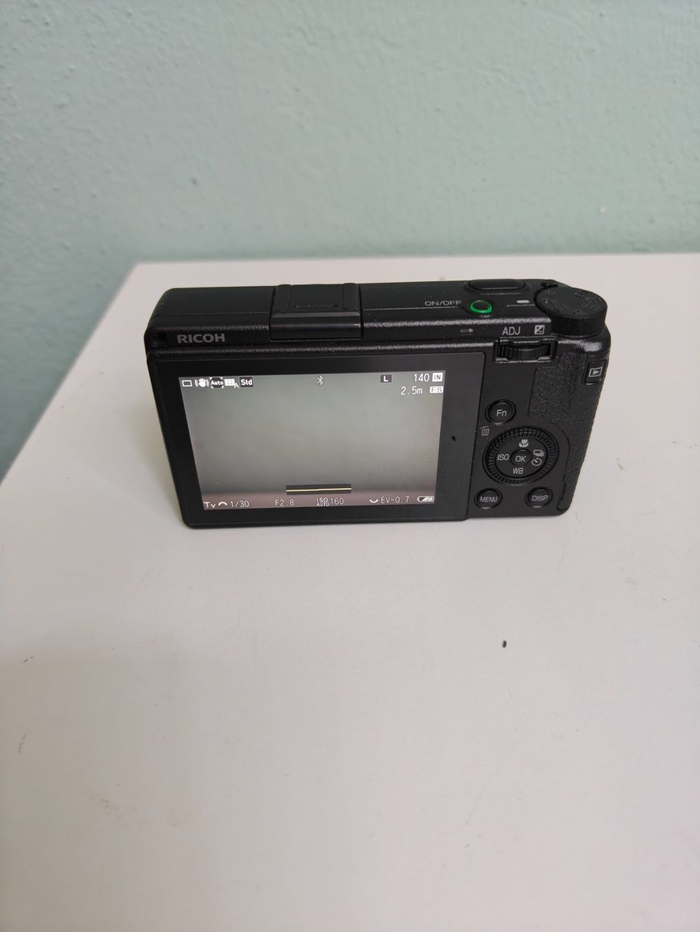 Ricoh Kamera: RICOH GR IIIx Ab 400.Fr – Gebraucht aus Solothurn von Electronic.3 2